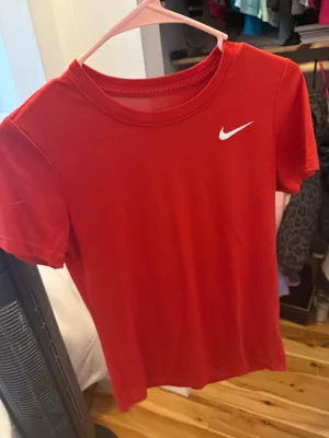 Nike Women’s Dri-Fit Top thumbnail 1