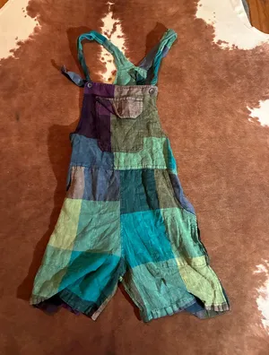 Vintage plaid overalls 100% cotton Pit to pit - 16 inches Inseam - 7 inches thumbnail 1