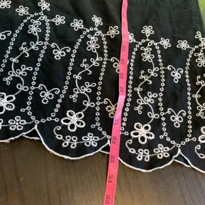 Old Navy Off Shoulder Black Dress S Embroidered Floral‎ Scallop Hem Linen Blend thumbnail 11