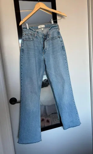Abercrombie Low Rise Baggy Jean thumbnail 3