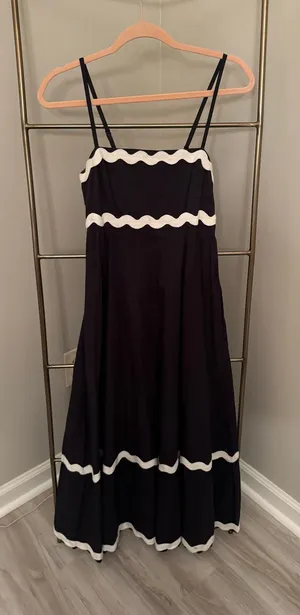 Sim & Sam Dark Grey Scalloped Edge Midi Dress thumbnail 1