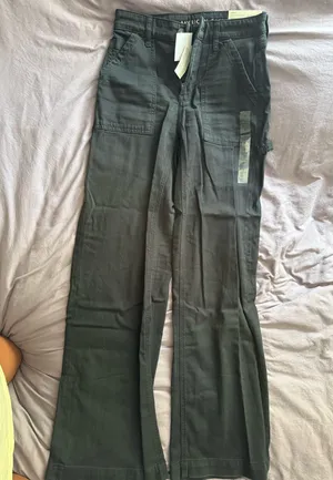 American Eagle Super High-Rise Baggy Wide-Leg Cargo thumbnail 1
