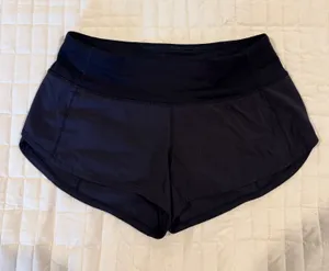 Lululemon Shorts thumbnail 1