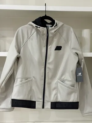 New Balance Women’s Cream Hooded Zip Jacket thumbnail 4