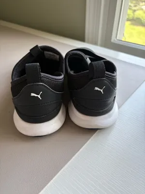 Puma Sneakers Women’s Black thumbnail 6