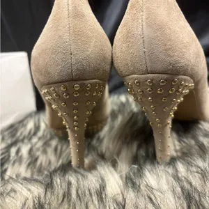 Nine West Studit Tan Suede Studded Peep Toe Platform Pumps Gold‎ Accents 8M thumbnail 8