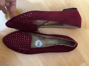 Women's Burgundy Pointed Studded Loafers NEW thumbnail 2