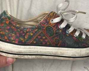 All Stars Custom Hand drawn peach sneakers size 7 thumbnail 3