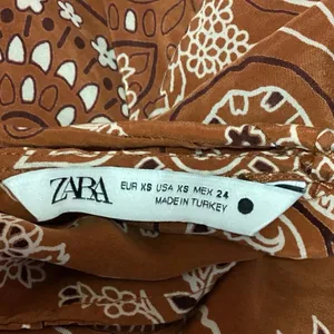 Zara Brown V Neck Boho Sleeveless Floral Paisley Camisole Cami Tank Top Sz XS thumbnail 7