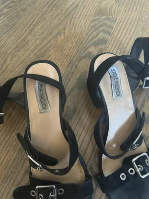 Steve Madden black rotating buckle block heel suede strappy sandal thumbnail 4