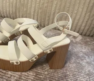 Forever 21 Chunky Heels Block Faux Leather thumbnail 3