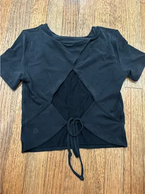 Lululemon Black Shirt thumbnail 1