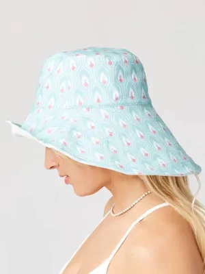 Carve Designs NWT Reversible Bucket Hat in Cinema Cloud Aqua Pattern and White thumbnail 4