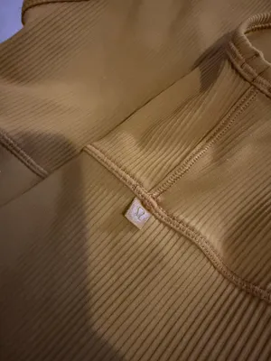 Lululemon Reversible Top thumbnail 3