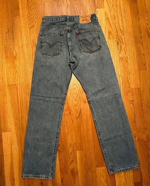 Levis 501 Jeans thumbnail 1