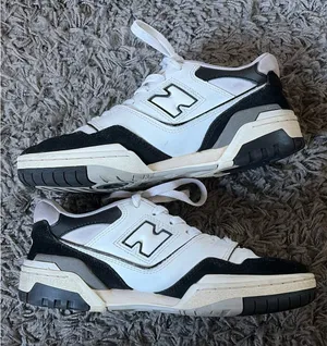 New Balance 550 Sneakers thumbnail 1