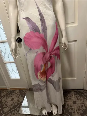 Peppermayo White Maxi Dress with Pink & Purple Floral Size 8. A1 thumbnail 4
