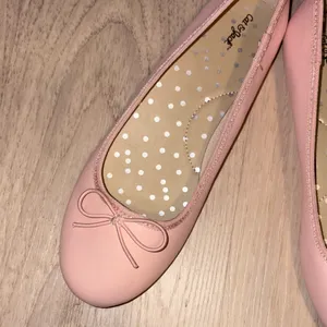 Cat & Jack Light Pink Ballet Flats vegan leather size 5 thumbnail 2