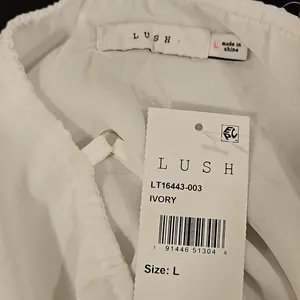 Lush Clothing 💕LUSH💕 Lace Trim V-Neck Camisole ~ White Ivory L NWT thumbnail 8