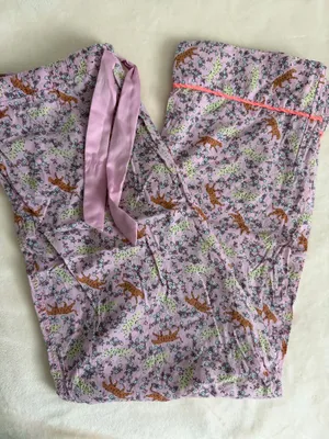 Victoria's Secret Pajama Pants thumbnail 1