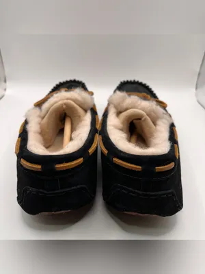 UGG Womens Dakota Slipper Black Suede Size 7 excellent condition thumbnail 5