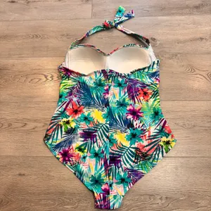 Catalina Swim Size 16-18 XLarge Tropical Floral Print Halter One Piece Swimsuit‎ thumbnail 2