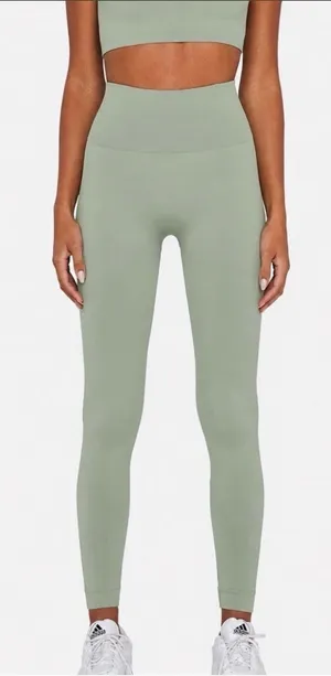 Set Active Sculptflex Seamless High Rise Leggings in Sage Green thumbnail 1