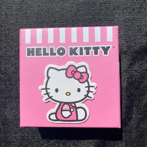 💕 NWT Hello Kitty 18” Flash Gold Plated Head Silhouette & Heart Pendant Chain Necklace $15.00 💕 thumbnail 4
