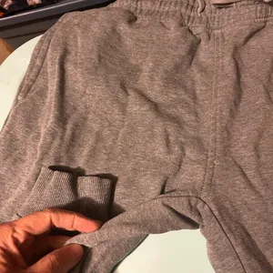 Gymshark joggers size small thumbnail 6