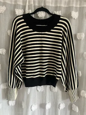 Lush Black and white Striped Crewneck Sweater thumbnail 1