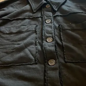 NWOT Anthropologie t.la black sweatshirt cardigan small‎ thumbnail 4