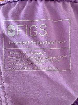 FIGS Scrubs Set thumbnail 5