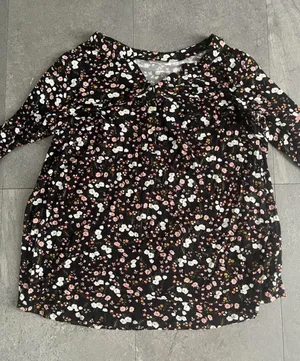 Women’s floral button down top Black Size XXL thumbnail 1
