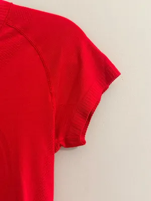 Lululemon Swiftly Tech 2.0 Short Sleeve thumbnail 4