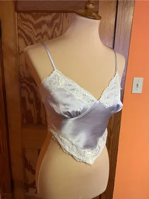 Forever 21 Y2K Inspired Satin Lace Cami Handkerchief Hem Lavender Top XS S thumbnail 4