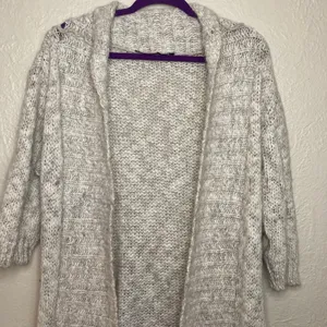 Leuk! by Cleo Cream Knitted Cardigan Size Medium thumbnail 2