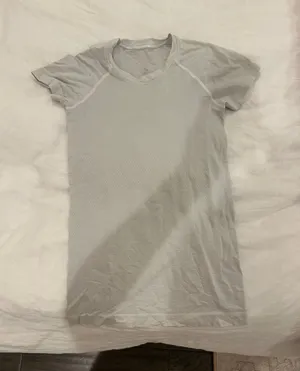 Lululemon Swiftly Tech thumbnail 1