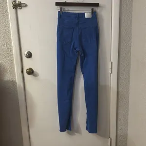 ZARA Straight Leg Jeans 2 High Rise Hem Slit Frayed Cobalt Blue Denim Casual thumbnail 4
