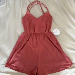 SheIn 🌟NWT Romper thumbnail 1