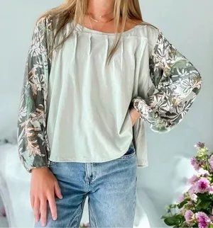 Free People Picking Petals Top Seafoam Green Contrast Sleeves Women's Size S thumbnail 1