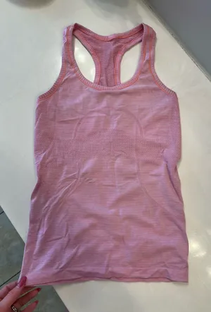Lululemon Tank thumbnail 1