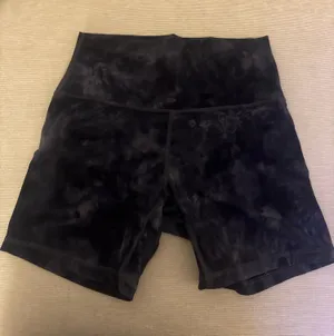 Lululemon Biker Shorts Align thumbnail 1