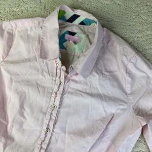 Women's Lilly Pulitzer Size 8 Button Flip Cuff Pink Blouse thumbnail 2