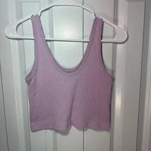 Out From Under Drew Tank Top Womens‎ L Purple Ribbed Cropped Scoop Neck Stretch thumbnail 2