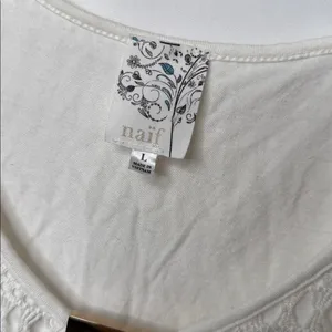 NAIF eyelet short wife butterfly sleeve top with longing sz L thumbnail 2