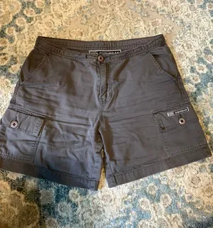 suburban size S shorts women thumbnail 1