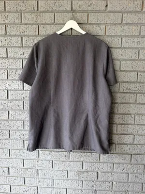 Figs Casma Three-Pocket Scrub Top Graphite Grey Size XL thumbnail 5