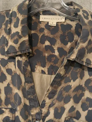 | Leopard Button Down | L thumbnail 5