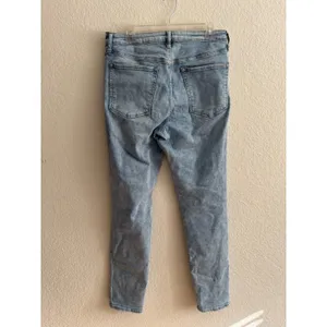Old Navy O.G. Straight Jeans 12 Tall High Rise Distressed Acid Wash Button Fly thumbnail 2