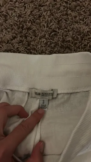 Urban Outfitters Linen Shorts thumbnail 3